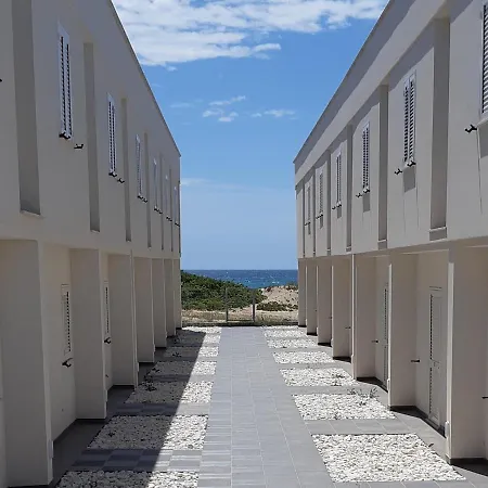 Roberta Spiaggiabianca Deluxe - A 20 Metri Dal Mare Διαμέρισμα San Pietro in Bevagna